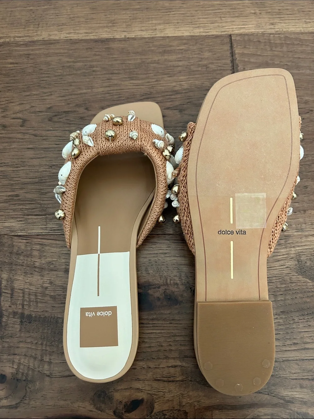 Dolce Vita Toffee beaded Raffia with Shell & Gold Bead Accents